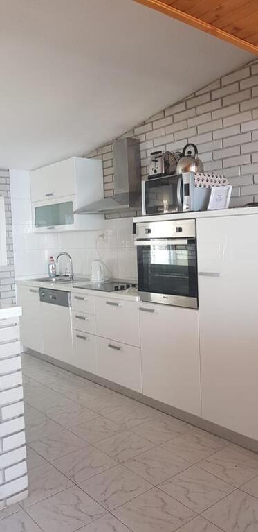Summer Lounge Apartment โตรกีร์ ภายนอก รูปภาพ