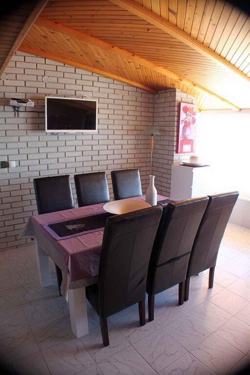 Summer Lounge Apartment โตรกีร์ ภายนอก รูปภาพ