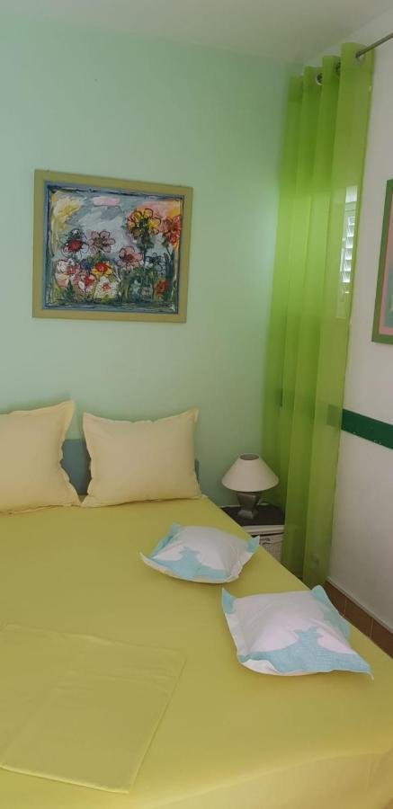 Summer Lounge Apartment โตรกีร์ ภายนอก รูปภาพ